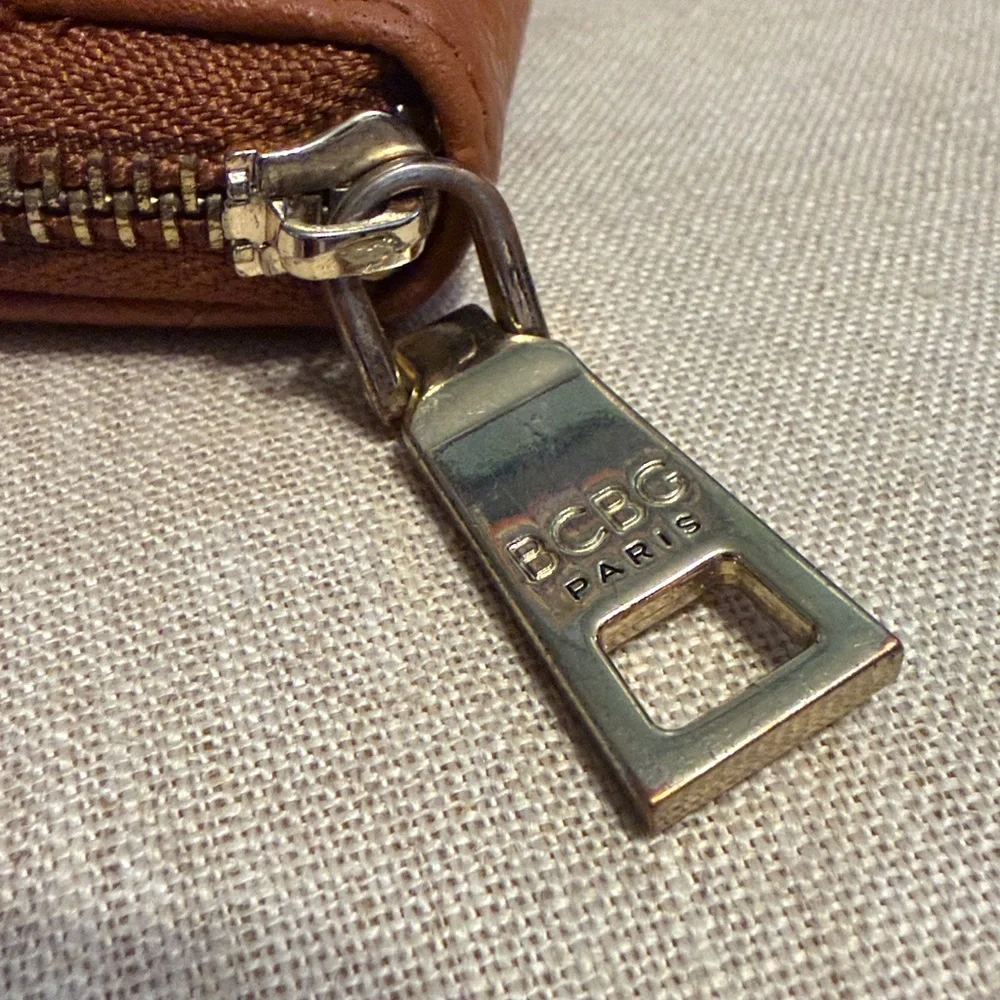 BCBG Caramel Brown Pebbled Zip-Around Wallet